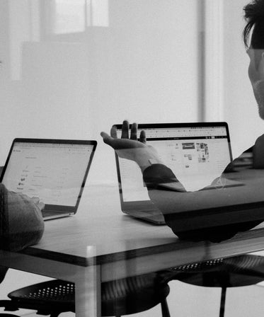 Versicherung nach Unfall richtig informieren